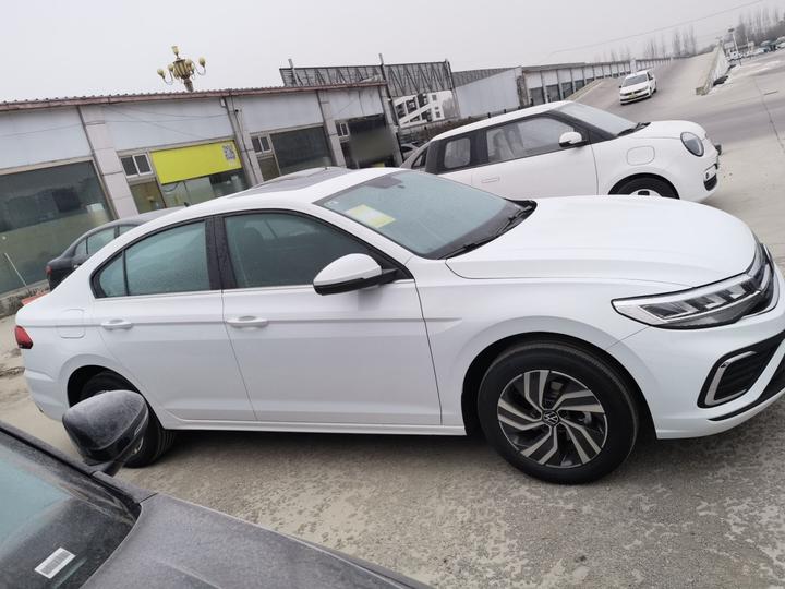 Bora 2026 200TSI DSG photo 3