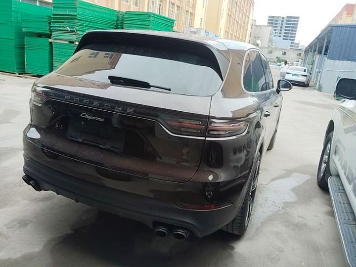 2019 Cayenne 3.0T photo 4