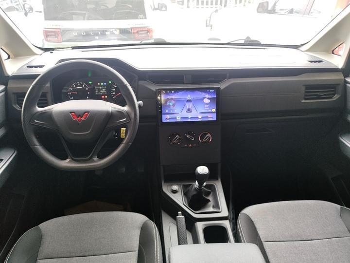 Wuling Hongguang PLUS 2020 1.5L MT Standard 5-Seater photo 5