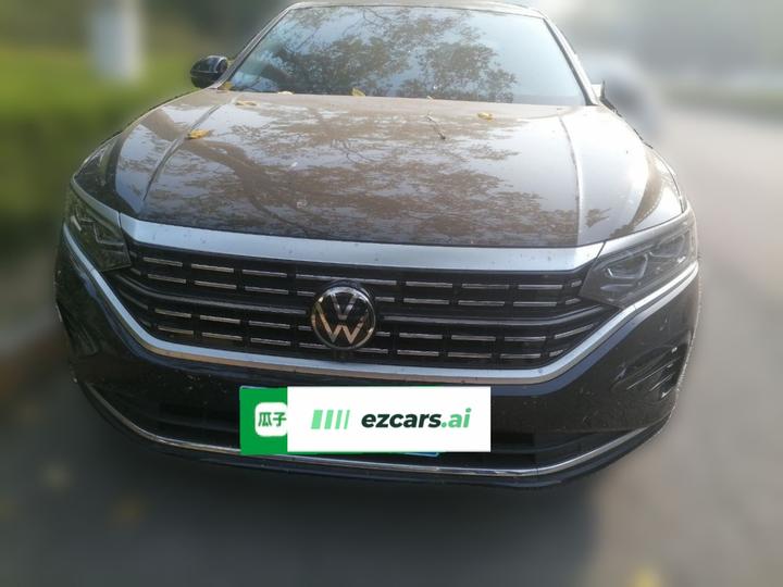 Passat 2023 Facelift 330TSI Luxury photo 2