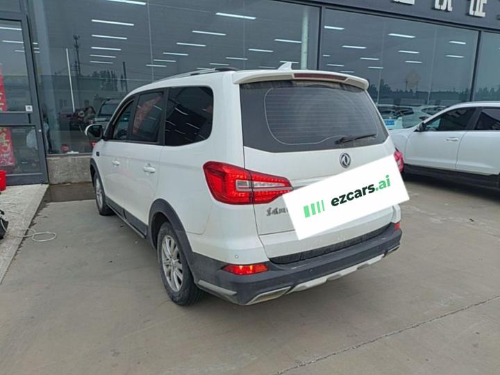 Forthing SX6 2019 1.6L MT Comfort China VI photo 4