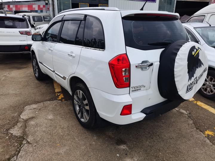 Tiggo 3 2016 1.6L MT photo 4