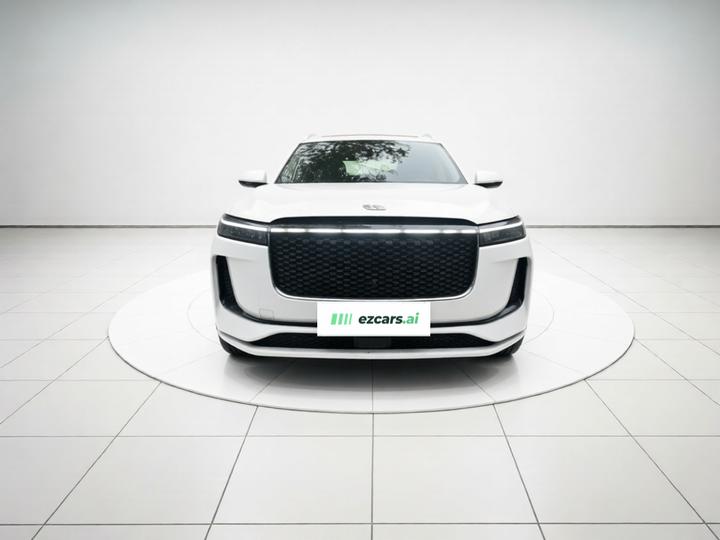 Li Auto ONE 2020 EREV 6-Seater photo 2