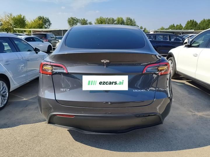 Model Y 2022 RWD photo 3