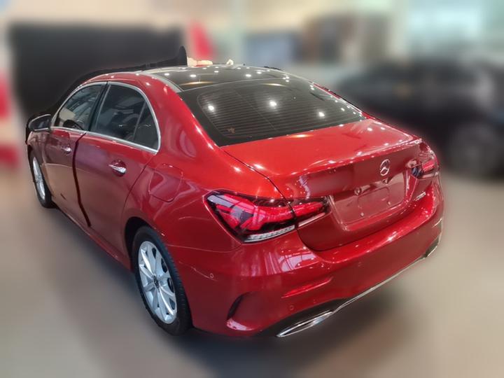 A-Class 2019 Facelift A 200 L Sport photo 4