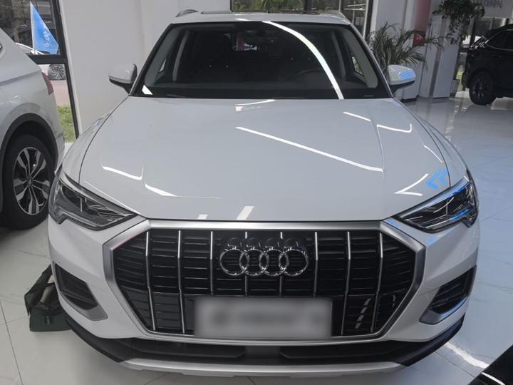 Q3 2019 35 TFSI Progressive photo 2