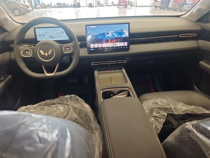Wuling 2025 70km Smart Standard photo 5