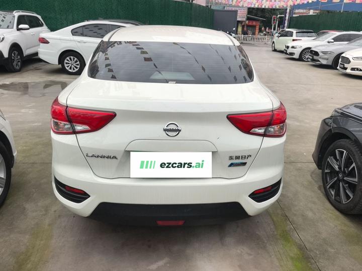 2020 1.6L CVT photo 4