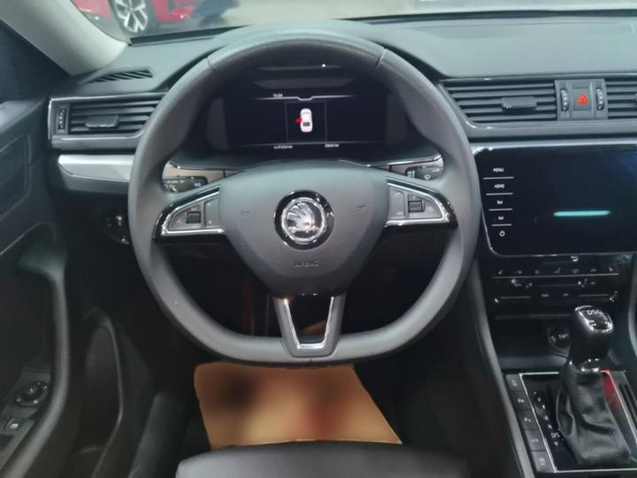 Superb 2024 TSI280 DSG Exclusive photo 6