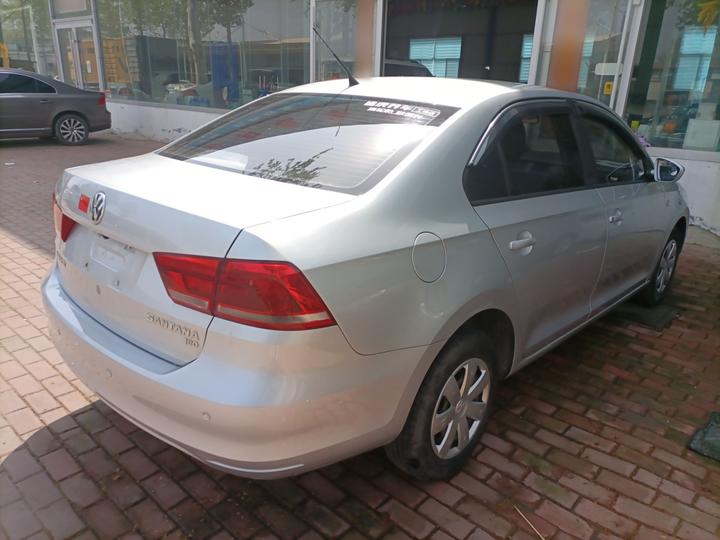 Santana 2015 1.6L AT photo 4