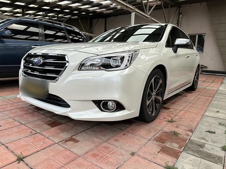 2017 2.5i Honor EyeSight