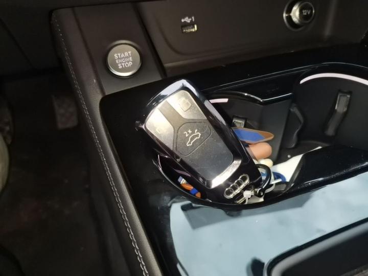 A4L 2023 40 TFSI Luxury Dynamic photo 8