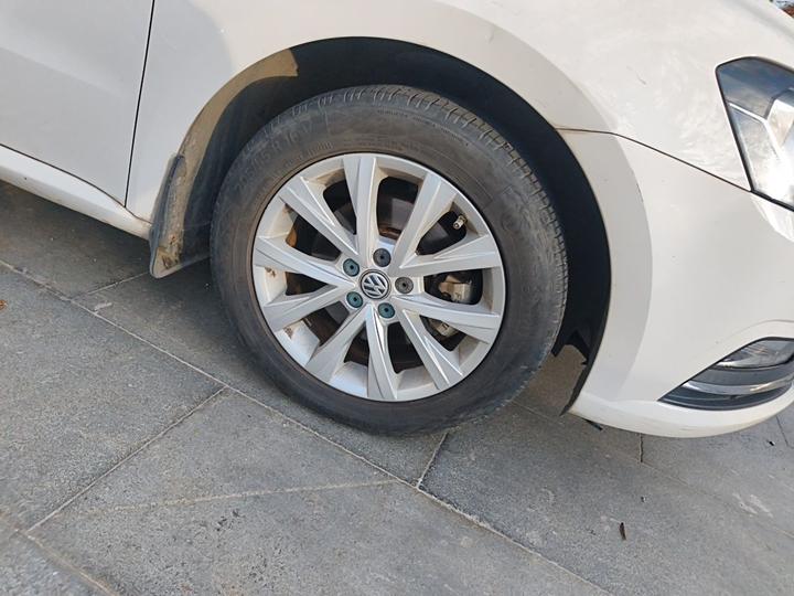 Lavida 2017 1.6L AT Comfort photo 8
