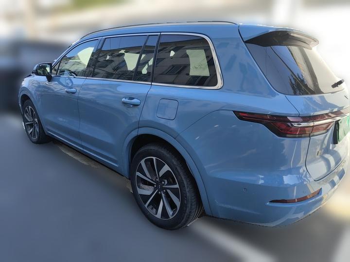 Li Auto ONE 2021 EREV 6-Seater photo 4