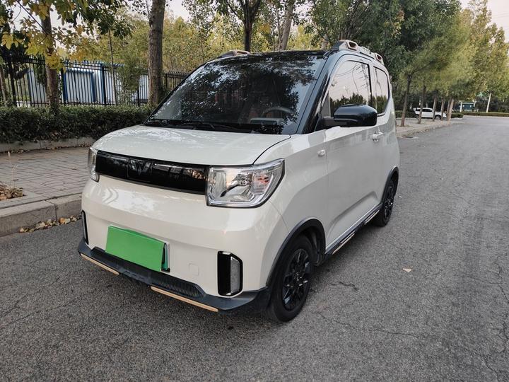 Hongguang MINIEV 2022 GAMEBOY 200km LFP