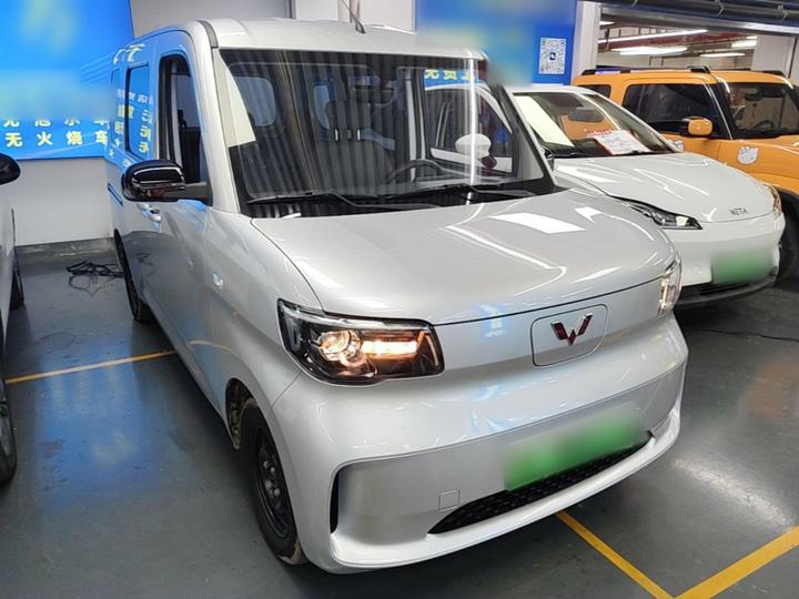 Wuling Zhiguang EV 2025 201km Standard photo 3