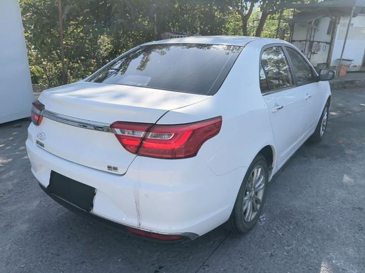 Vision 2019 Upgraded 1.5L AT Premium China V photo 6