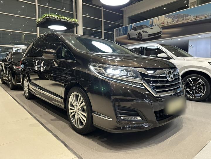 Elysion 2016 2.4L Luxury photo 2