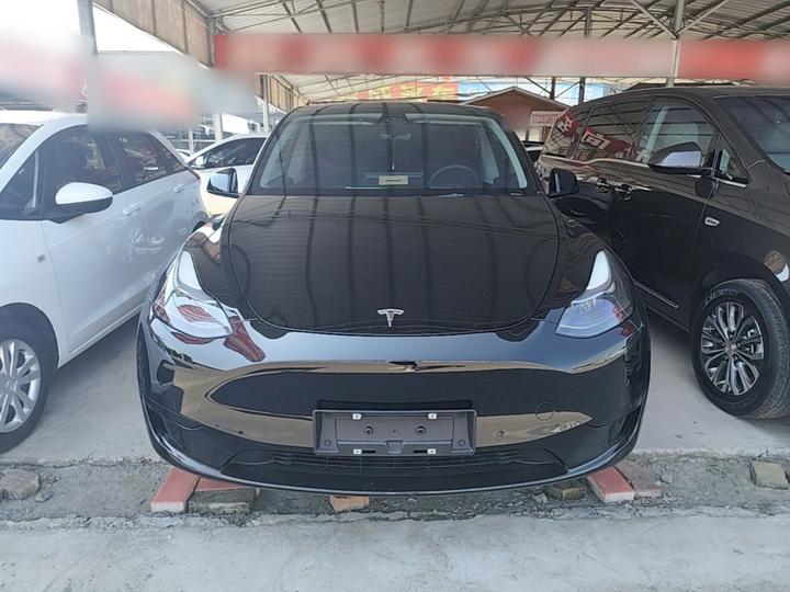 Model Y 2022 Facelift RWD photo 2