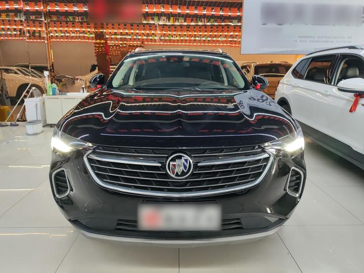 2022 Envision S 652T RWD Luxury photo 2