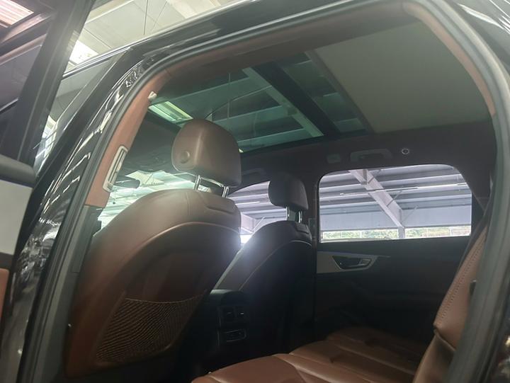 Q7 2018 45 TFSI Tech photo 7