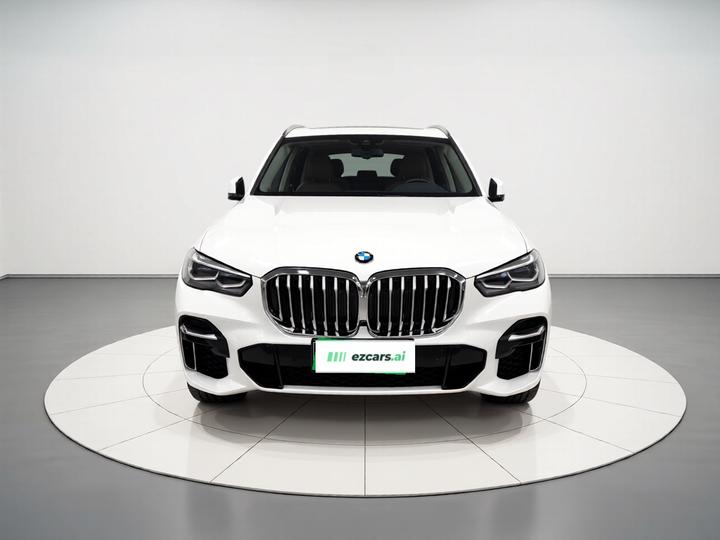 X5 2022 Facelift xDrive 30Li M Sport Package photo 2