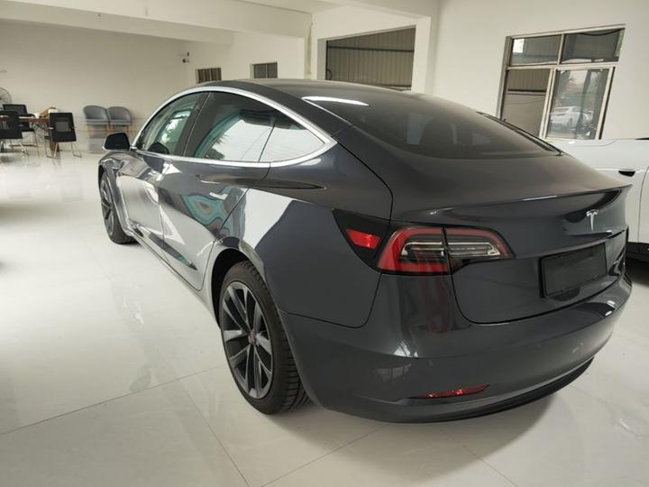 Model 3 Imported 2019 Long Range AWD photo 4