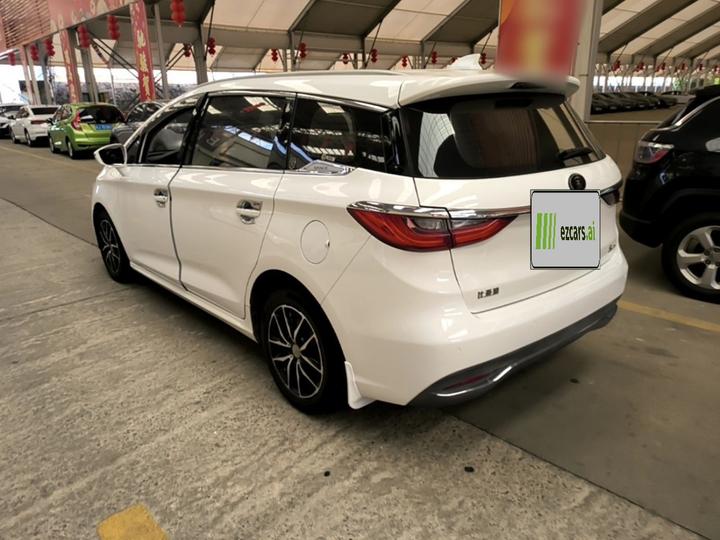Song MAX 2017 1.5T AT Connected Elite 7-Seater photo 4