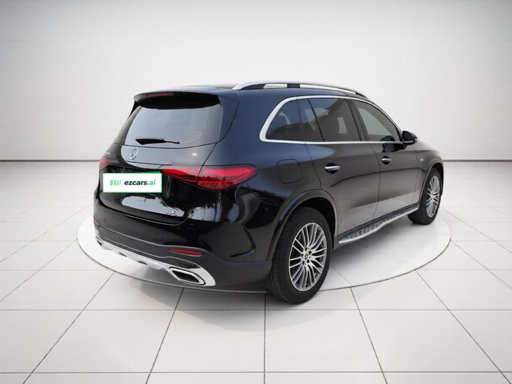 GLC 2023 GLC 300 L 4MATIC Dynamic 5-Seater photo 6