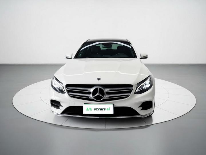 GLC 2019 GLC 260 L 4MATIC Dynamic photo 2