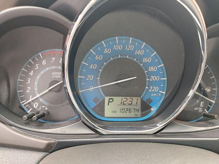 YARiS L 2015 1.5E AT photo 7