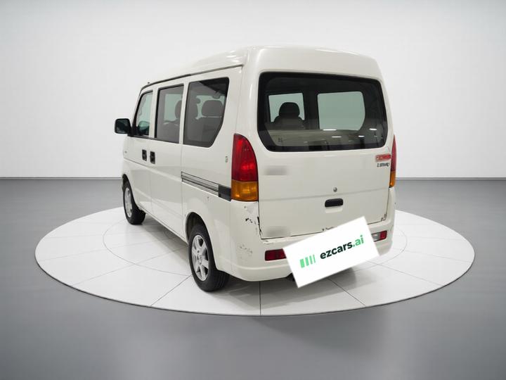 2010 1.2L MT Comfort photo 4