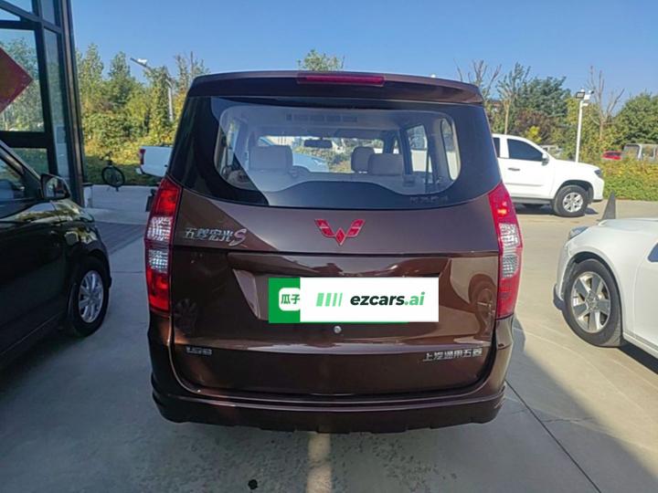 Wuling Hongguang 2014 1.5L S Standard photo 5
