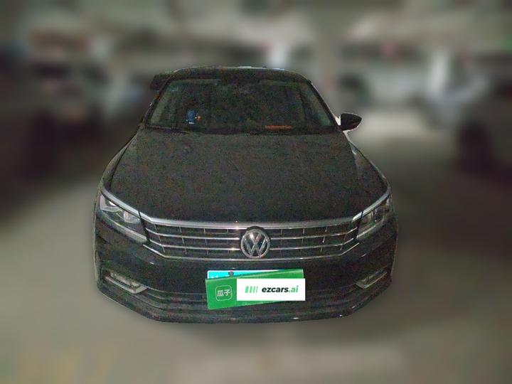 Passat 2017 330TSI DSG photo 2