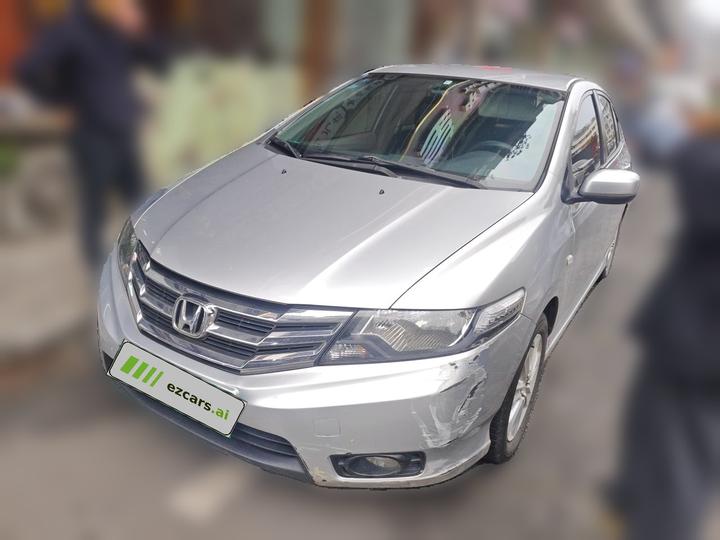 Classic 2012 1.5L MT Comfort