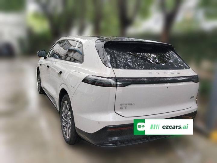 Sterra ET 2025 EREV 265 Pro RWD photo 4