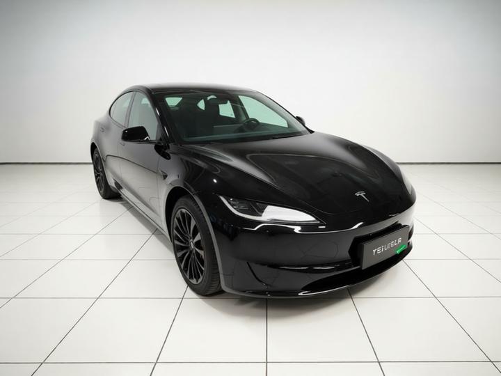 Model 3 2023 RWD photo 3