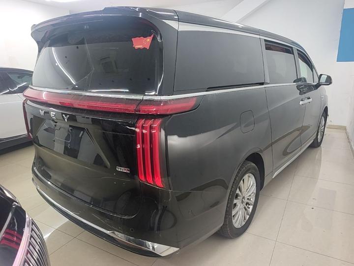 2023 AWD Executive Extended photo 4