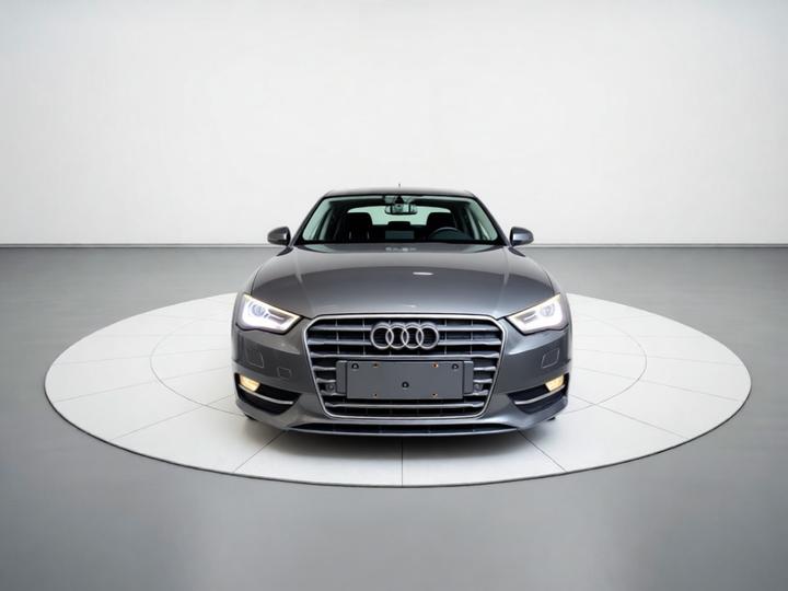 A3 2014 Sportback 35 TFSI AT Comfort photo 2