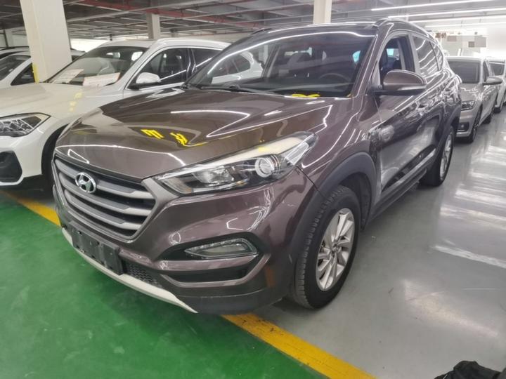 Tucson 2015 1.6T DCT RWD Smart
