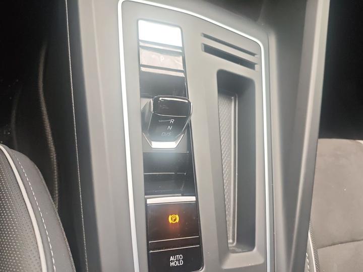 Golf 2023 Facelift 280TSI DSG R-Line photo 6