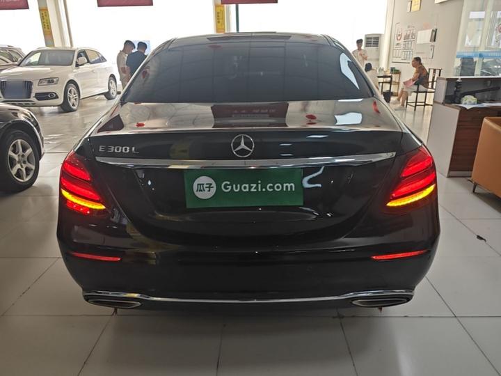 E-Class 2017 E 300 L Luxury photo 3