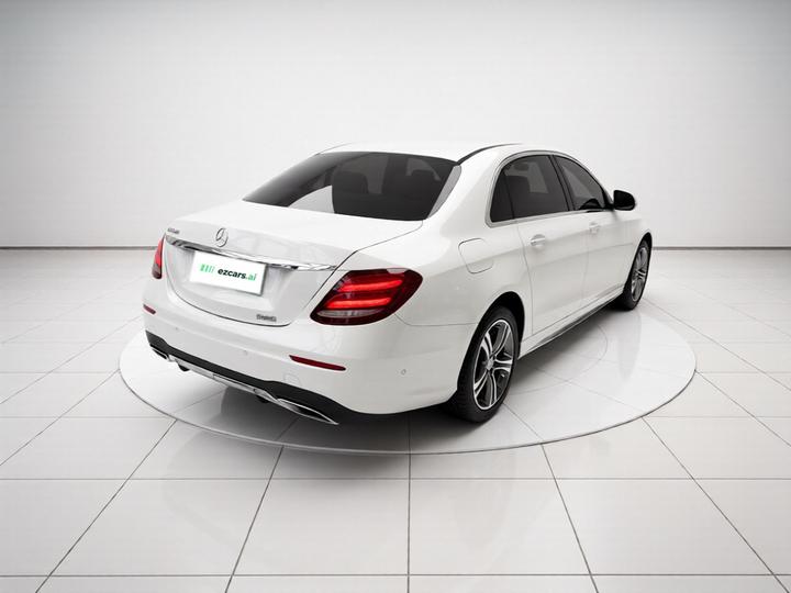 E-Class 2019 E 200 L Sport photo 4