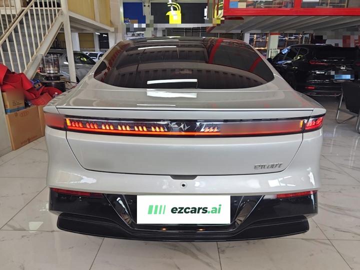 Yipai eπ007 2025 EV 565 AWD Max Pilot photo 3