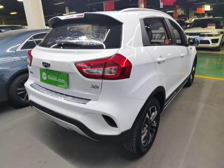 Vision X3 2017 1.5L AT Premium photo 6