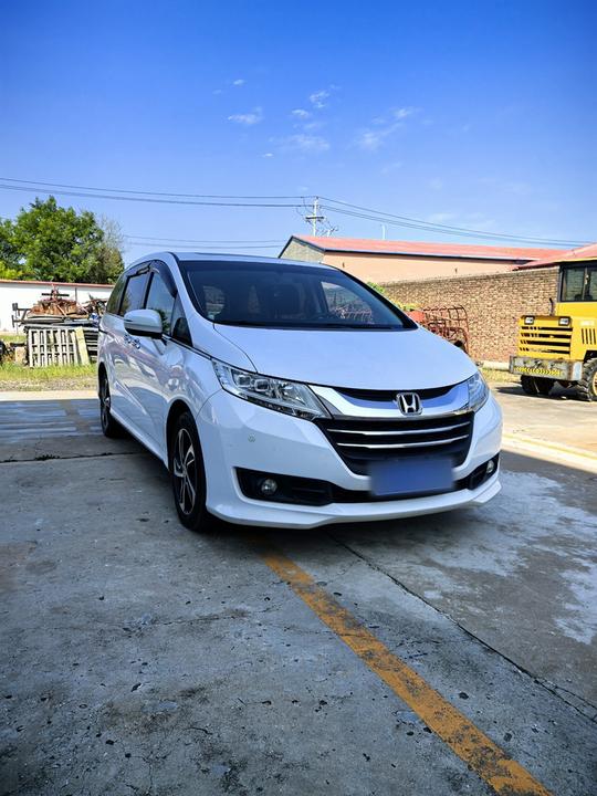 Odyssey 2015 Facelift 2.4L Smart photo 4