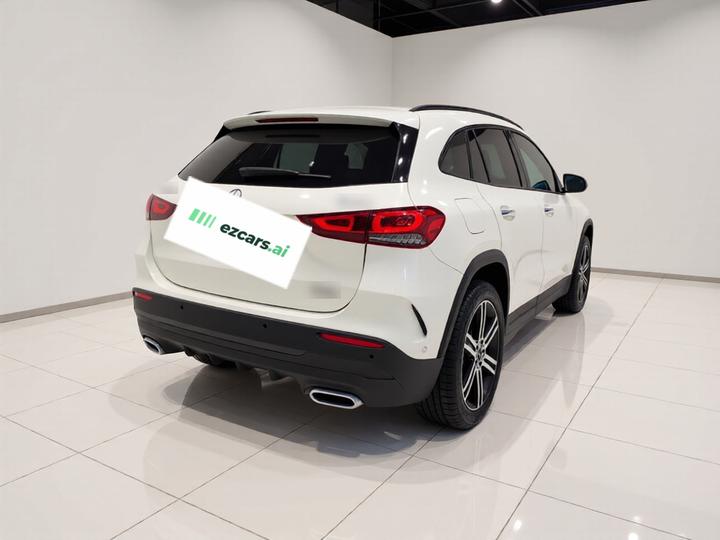 GLA 2022 GLA 220 4MATIC photo 6