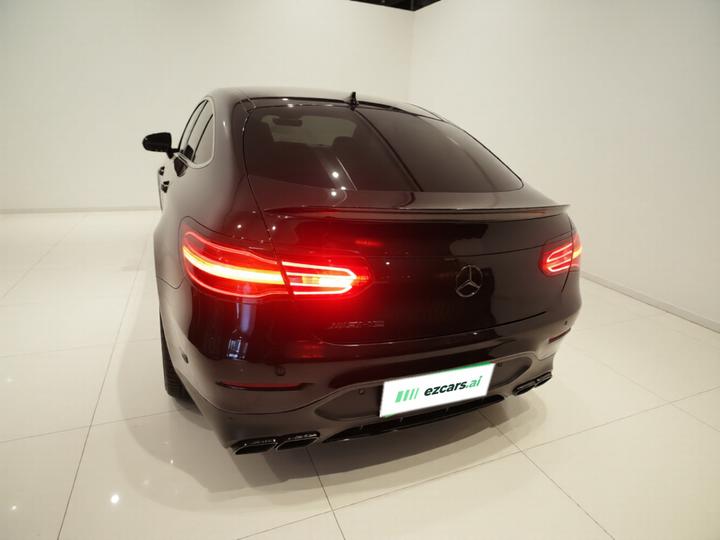 GLC Coupe AMG 2017 AMG GLC 43 4MATIC Coupe SUV photo 3