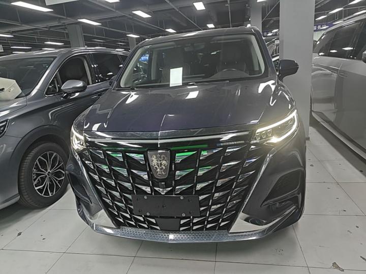 iMAX8 EV 2022 photo 2