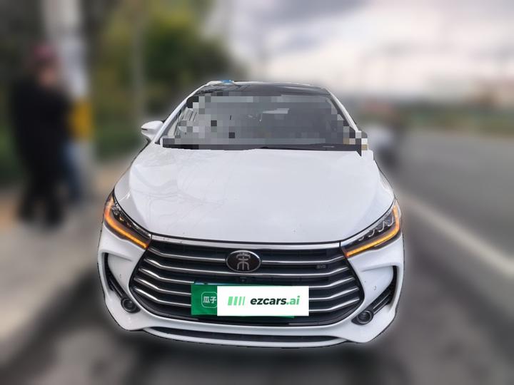 Song MAX 2017 1.5T AT Connected Premium 7-Seater photo 2